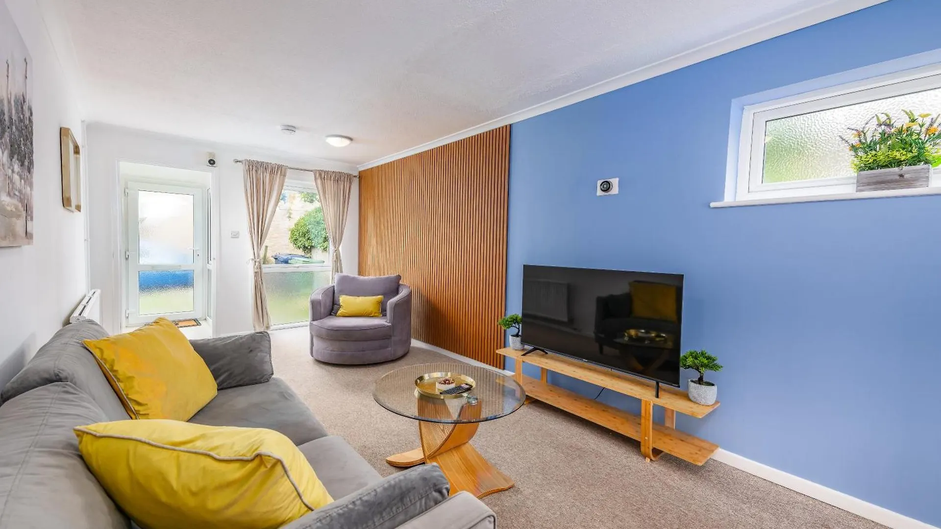 4 Bedroom House With Parking Near City Centre By Trinity Stays Short Lets & Serviced Accommodation Cambridge