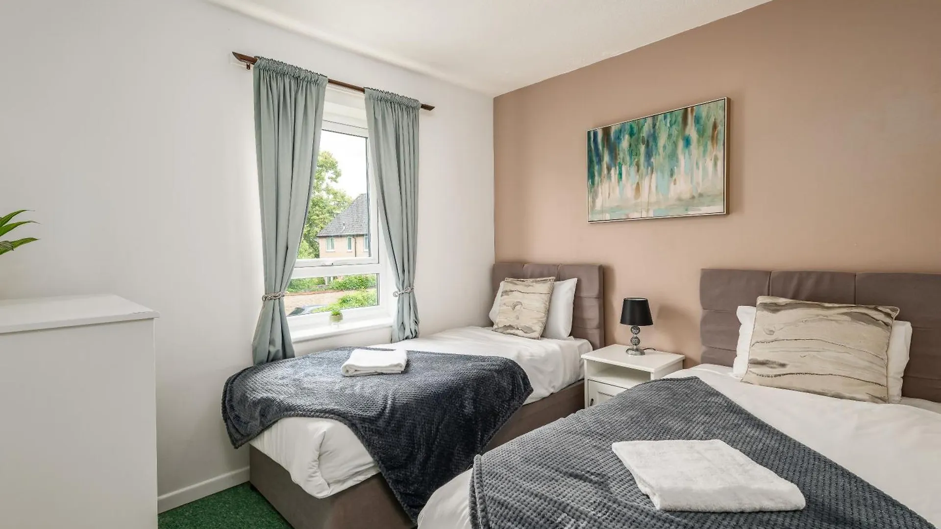 Holiday home 4 Bedroom House With Parking Near City Centre By Trinity Stays Short Lets & Serviced Accommodation Cambridge United Kingdom