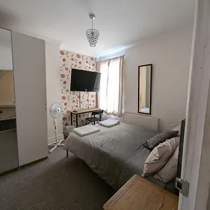 3 Portland Road , Southall United Kingdom